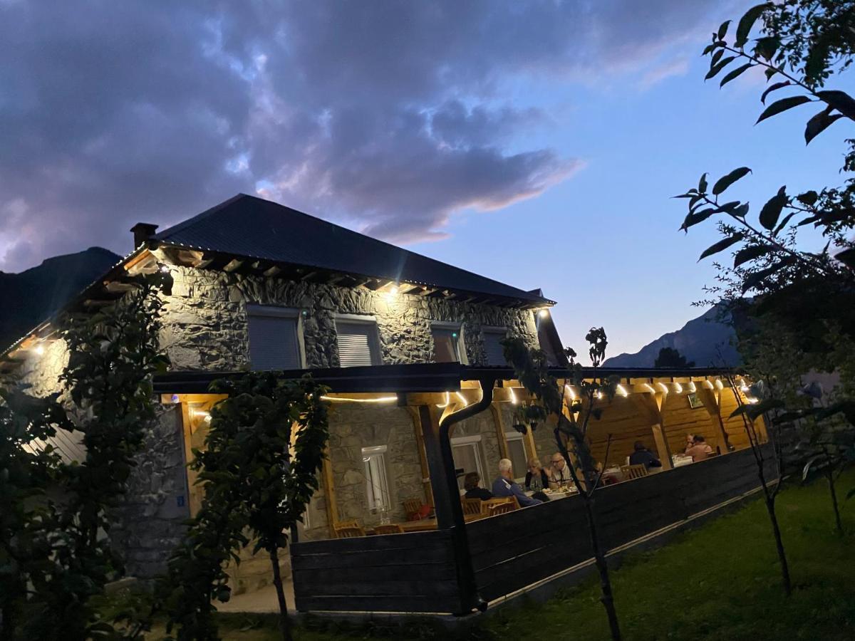 Bed and Breakfast The Blue Eye Vusanje Экстерьер фото