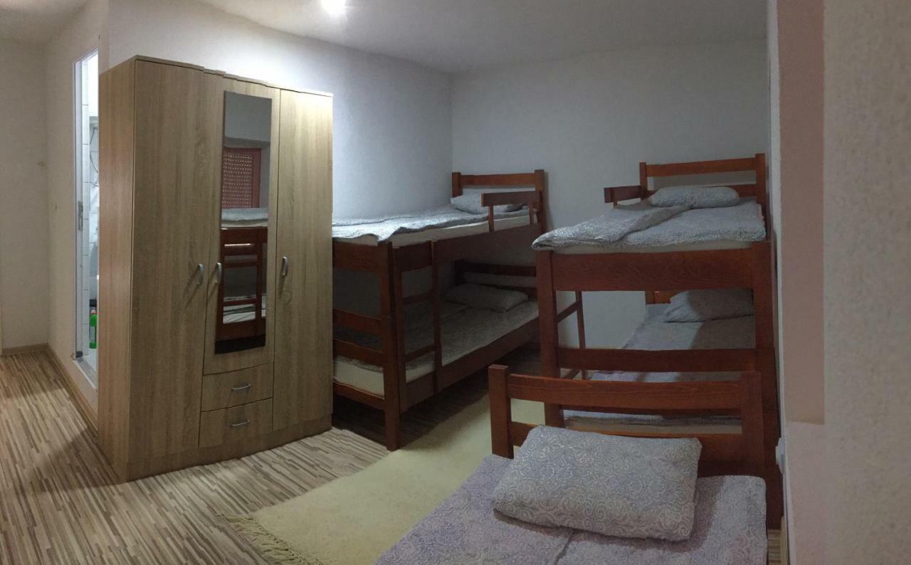 Bed and Breakfast The Blue Eye Vusanje Экстерьер фото